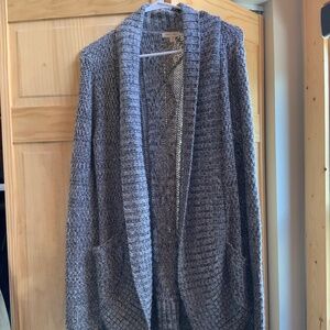 Long sweater gray